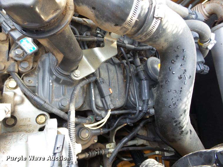 image for item AY9562 2011 Case SR220 skid steer