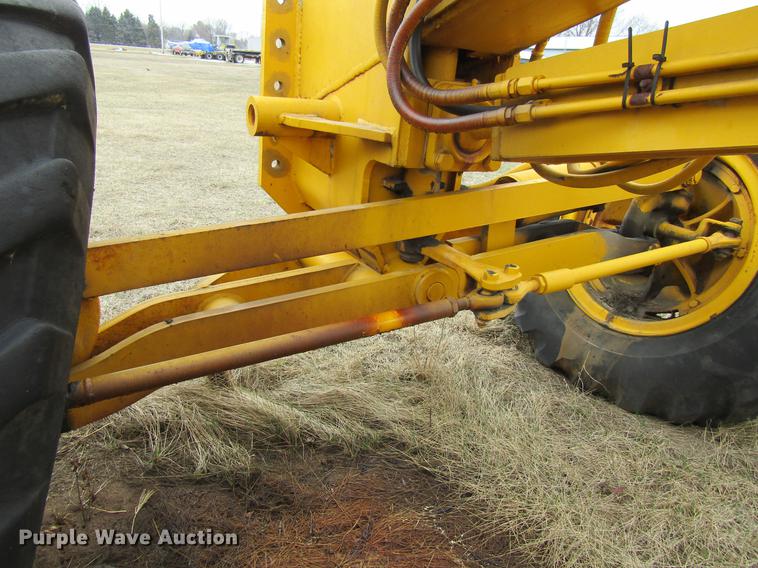 image for item DA3580 1973 Galion T500A rigid frame motor grader