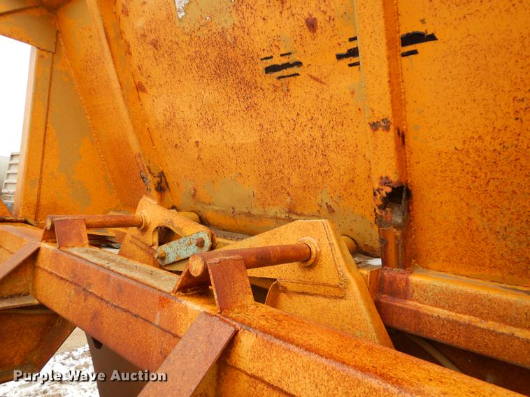 image for item DC0401 1969 Timpte BD2T double hopper bottom dump trailer