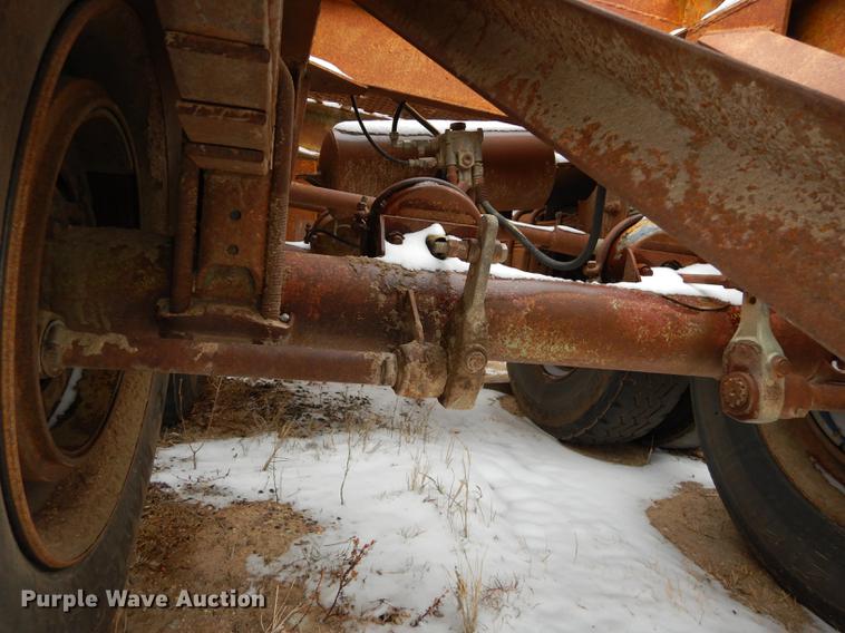 image for item DC0401 1969 Timpte BD2T double hopper bottom dump trailer