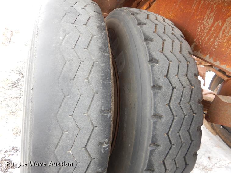 image for item DC0401 1969 Timpte BD2T double hopper bottom dump trailer