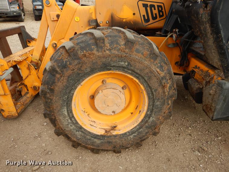 image for item DC0419 2002 JCB 530 telehandler