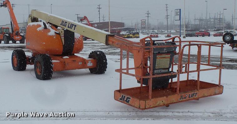 image for item DC1202 1998 JLG 600A boom lift