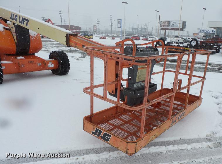 image for item DC1202 1998 JLG 600A boom lift