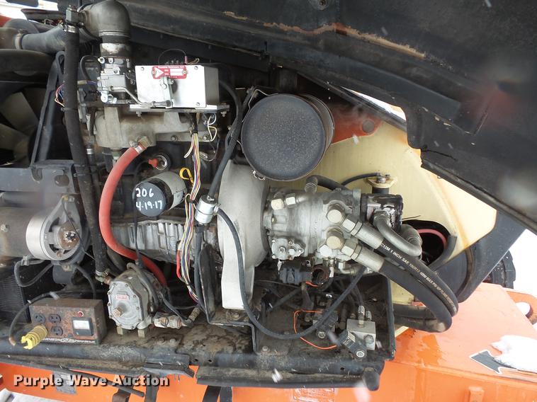 image for item DC1202 1998 JLG 600A boom lift