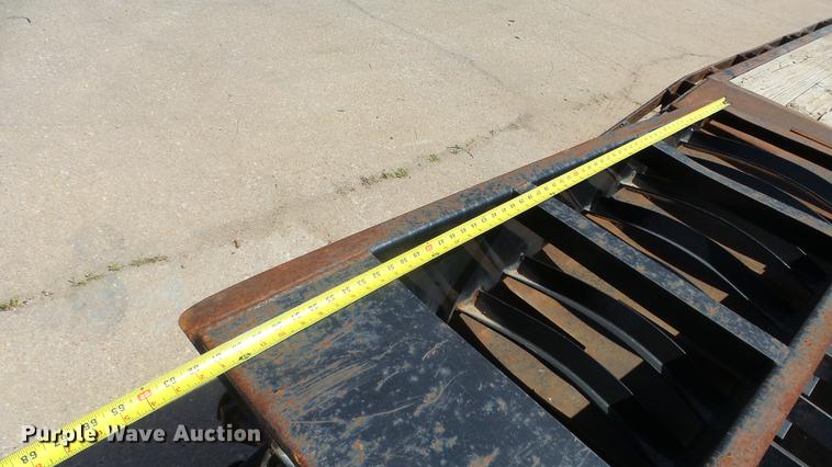 image for item DC3110 2008 PJ Trailers equipment trailer