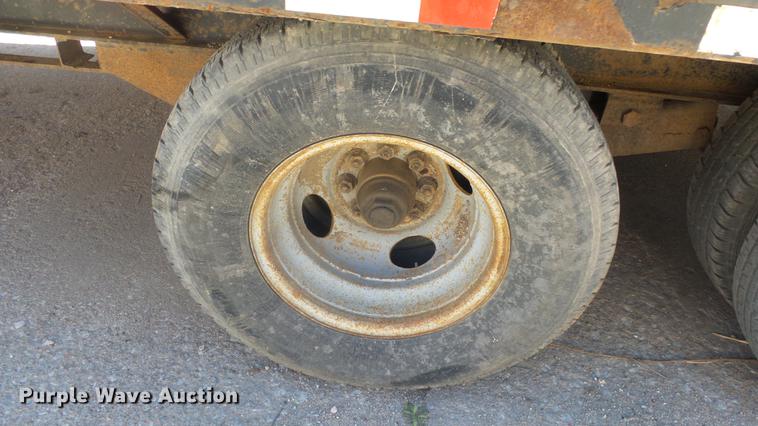 image for item DC3110 2008 PJ Trailers equipment trailer