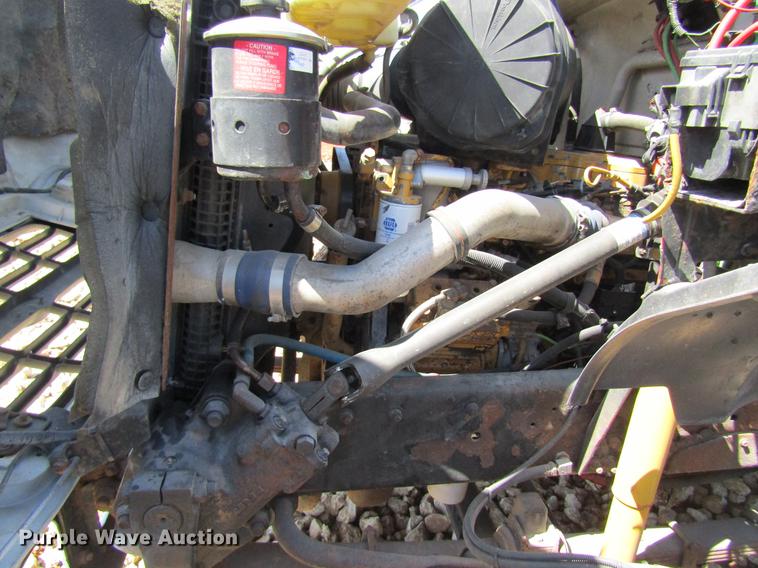 image for item DC4323 2000 Ford F650 service truck