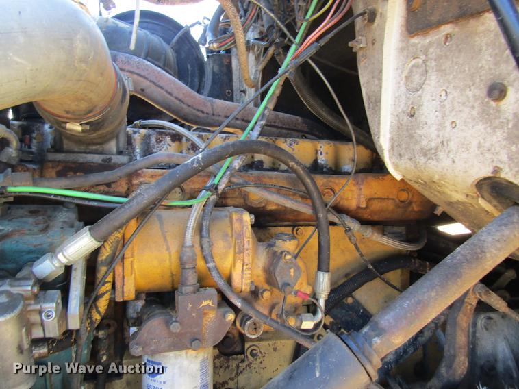 image for item DC4326 1989 Ford LT9000 dump truck