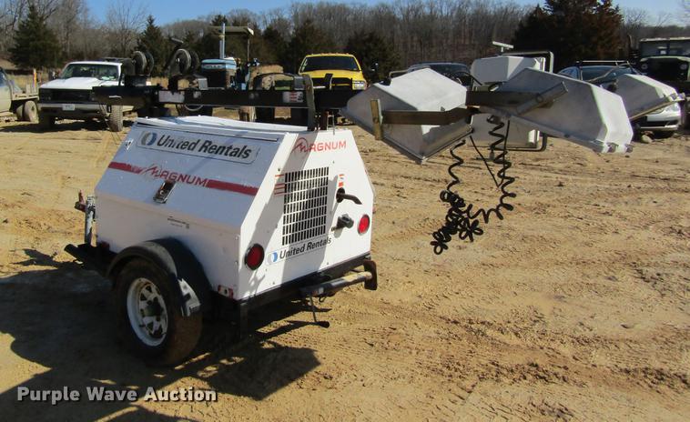 image for item DC4328 Magnum MLT4060MMH light plant