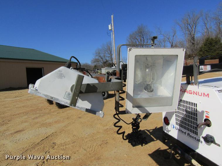 image for item DC4328 Magnum MLT4060MMH light plant