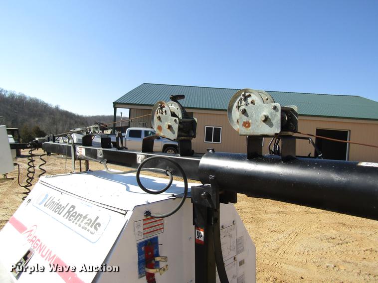 image for item DC4328 Magnum MLT4060MMH light plant