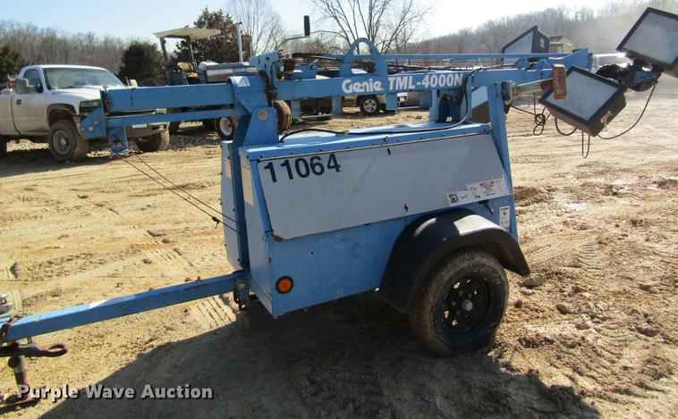 image for item DC4329 2008 Genie TML-4000N light plant