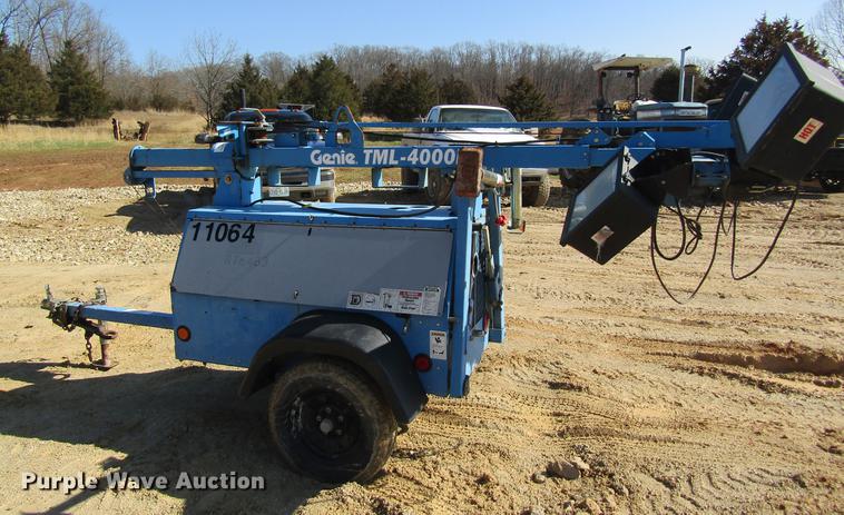 image for item DC4329 2008 Genie TML-4000N light plant