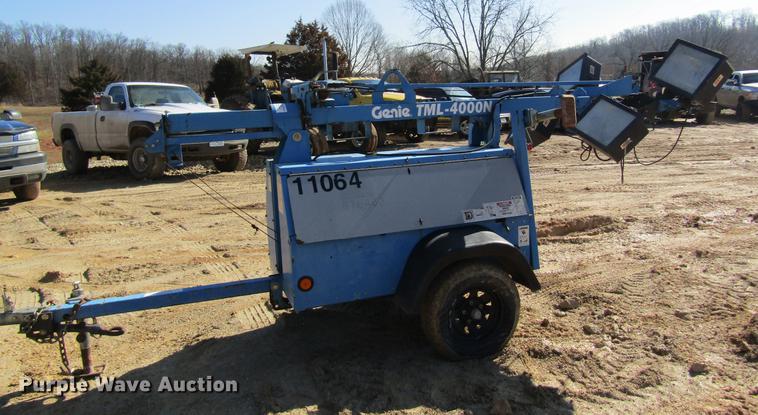 image for item DC4329 2008 Genie TML-4000N light plant