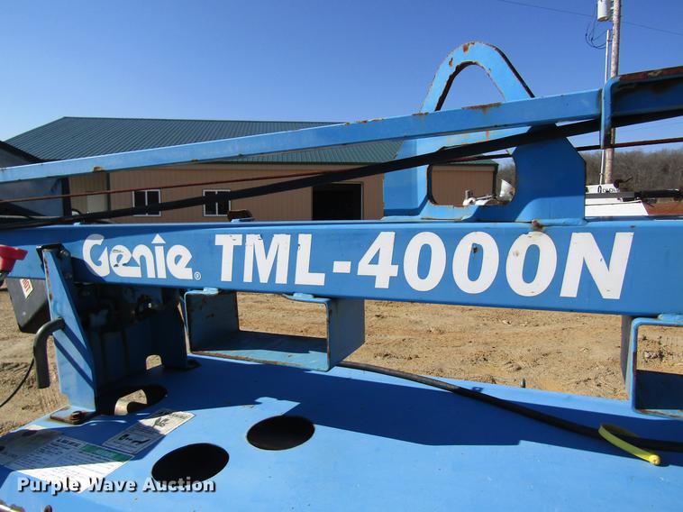 image for item DC4329 2008 Genie TML-4000N light plant