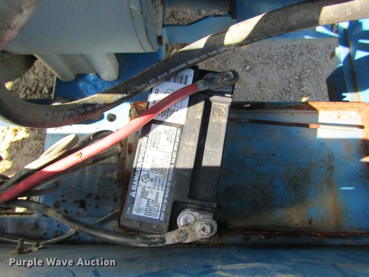 image for item DC4329 2008 Genie TML-4000N light plant