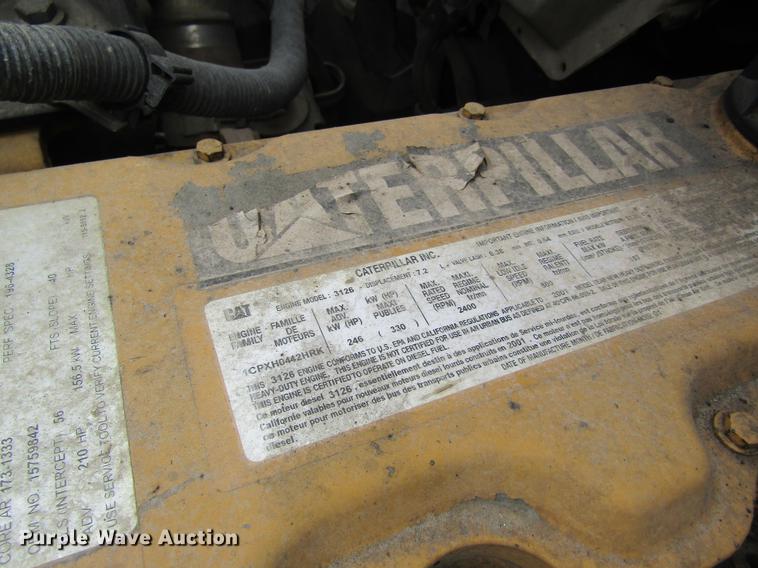 image for item DC4331 2001 Chevrolet C7500 bucket truck