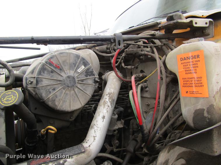 image for item DC4332 1993 Ford F800 digger derrick truck