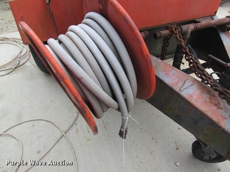 image for item DC4364 Smith 160 air compressor