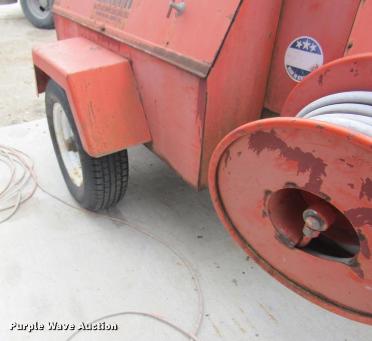 image for item DC4364 Smith 160 air compressor