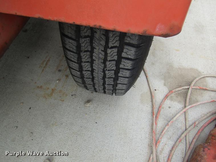 image for item DC4364 Smith 160 air compressor