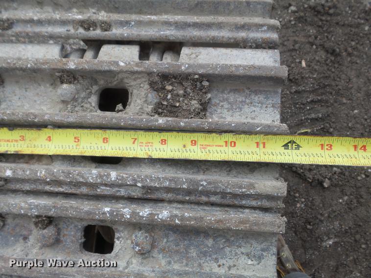 image for item DC7366 1988 Gomaco GT-6200 Commander II curb and gutter machine