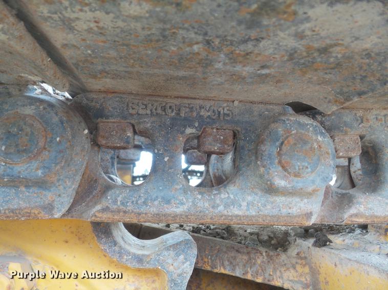 image for item DC7366 1988 Gomaco GT-6200 Commander II curb and gutter machine