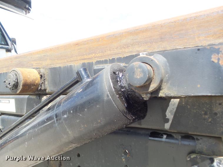 image for item DC7367 1999 GMC C7500 roll-off container truck