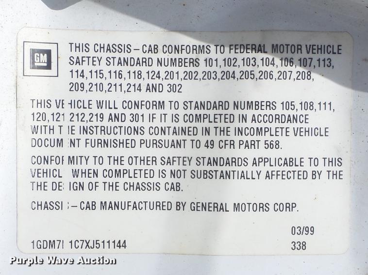 image for item DC7367 1999 GMC C7500 roll-off container truck