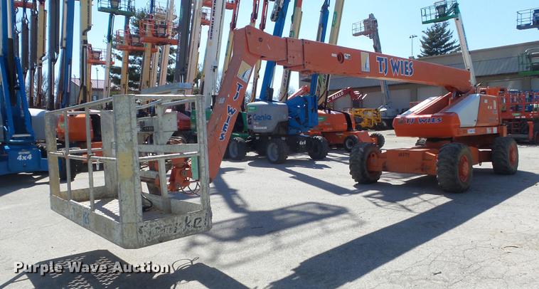 image for item DC7374 2002 Snorkel TB66J boom lift
