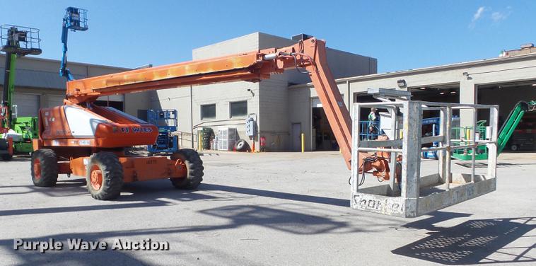 image for item DC7374 2002 Snorkel TB66J boom lift