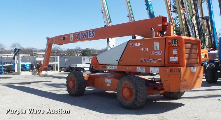 image for item DC7374 2002 Snorkel TB66J boom lift