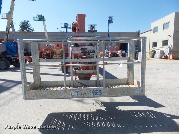 image for item DC7374 2002 Snorkel TB66J boom lift