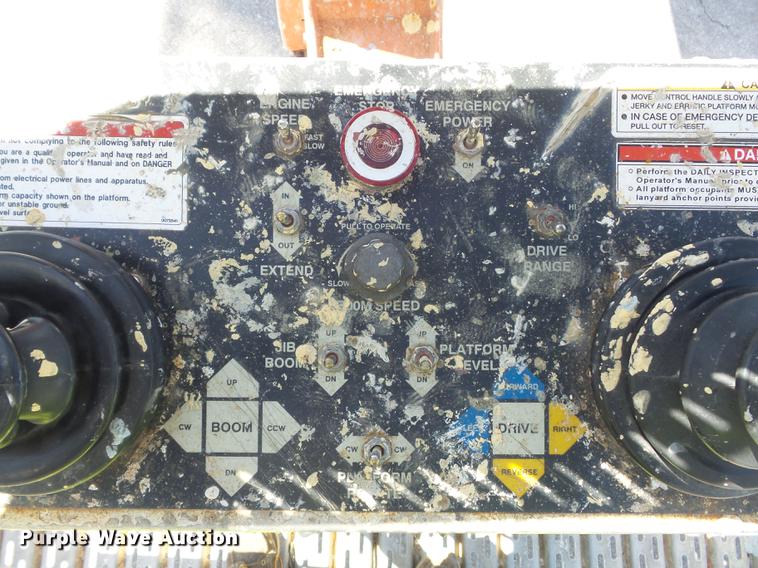 image for item DC7374 2002 Snorkel TB66J boom lift