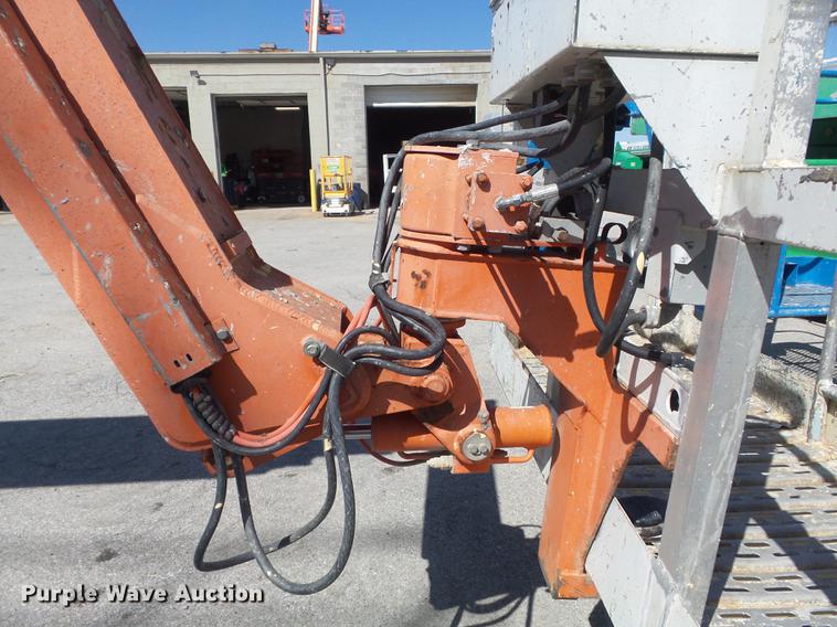 image for item DC7374 2002 Snorkel TB66J boom lift