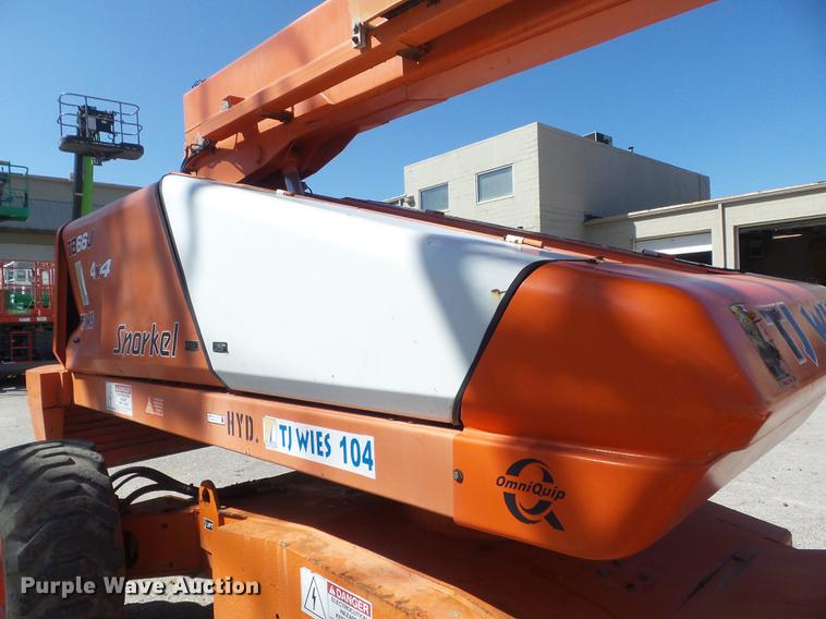 image for item DC7374 2002 Snorkel TB66J boom lift