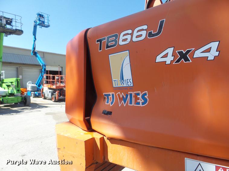 image for item DC7374 2002 Snorkel TB66J boom lift