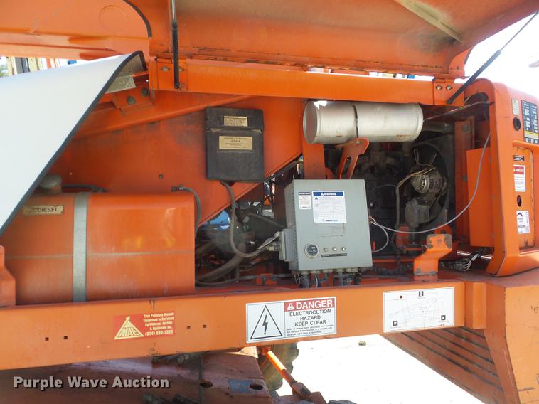 image for item DC7374 2002 Snorkel TB66J boom lift