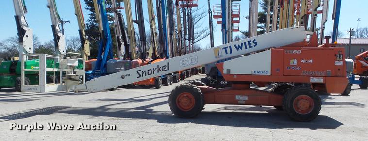 image for item DC7375 2006 Snorkel TB60 boom lift