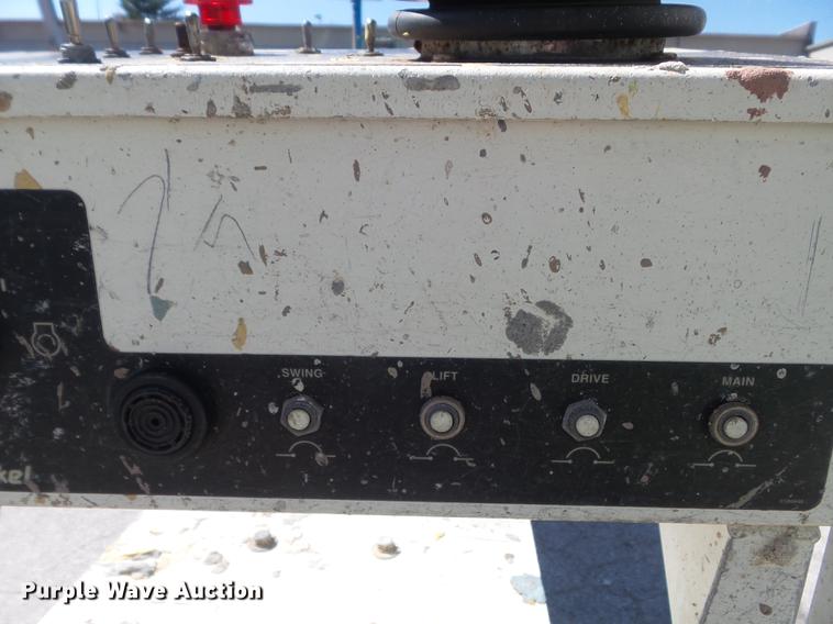 image for item DC7375 2006 Snorkel TB60 boom lift