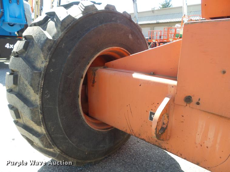 image for item DC7375 2006 Snorkel TB60 boom lift