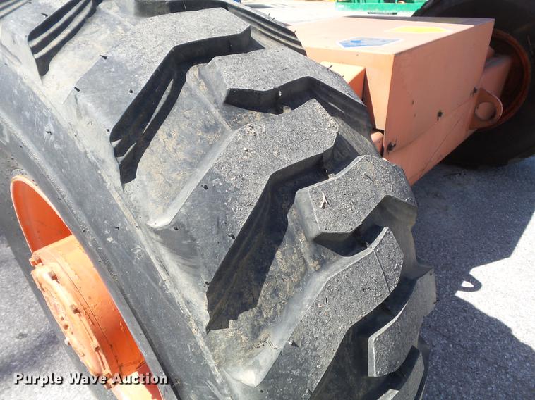 image for item DC7375 2006 Snorkel TB60 boom lift