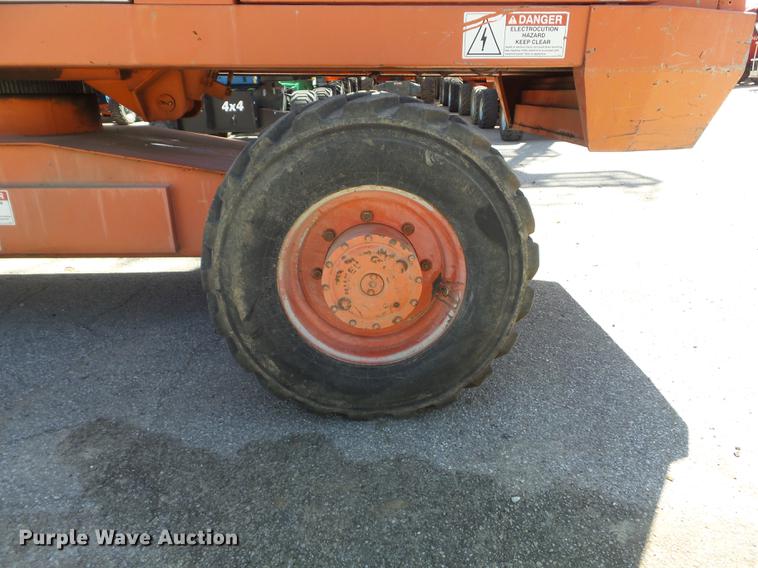 image for item DC7375 2006 Snorkel TB60 boom lift