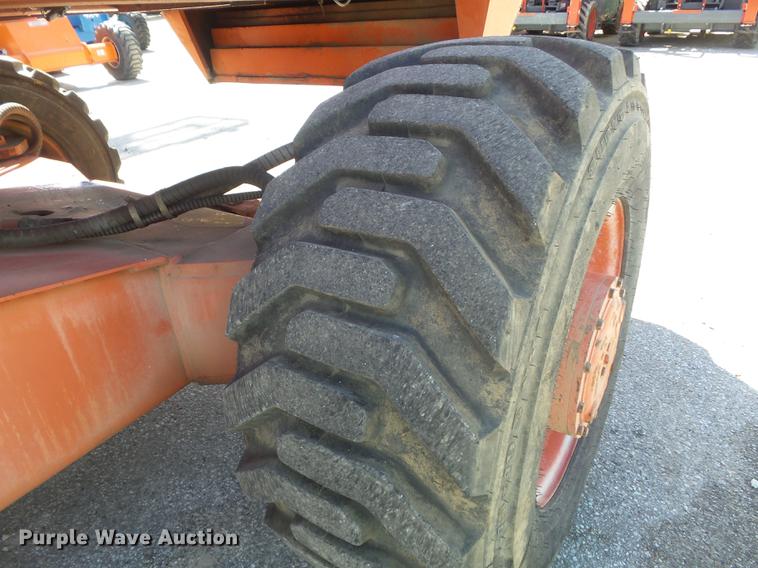 image for item DC7375 2006 Snorkel TB60 boom lift