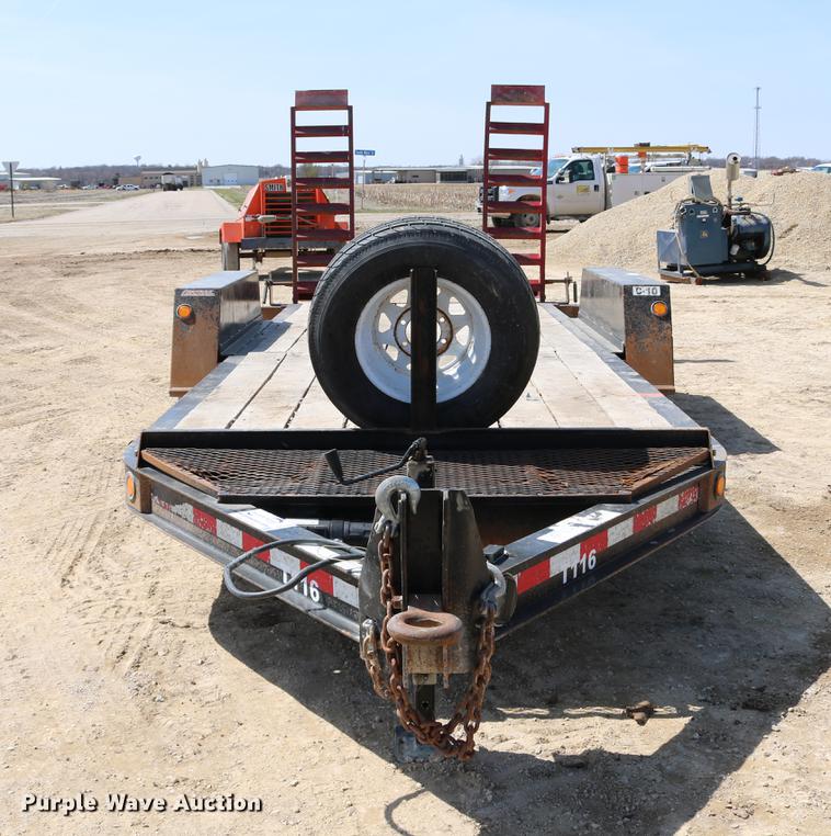 image for item DC7638 2005 Towmaster Contrail C-10 equipment trailer