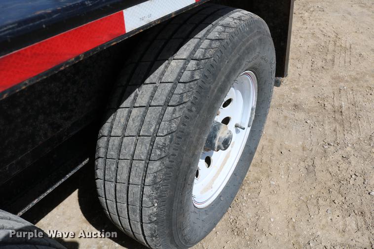 image for item DC7638 2005 Towmaster Contrail C-10 equipment trailer