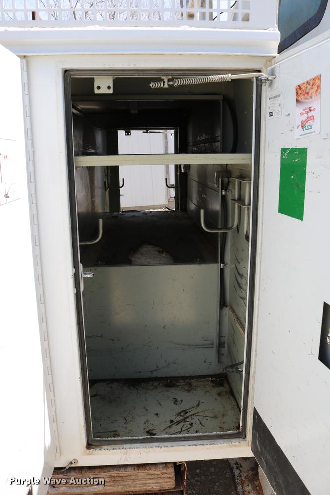 image for item DC7639 2007 International 7300 SFA digger derrick truck