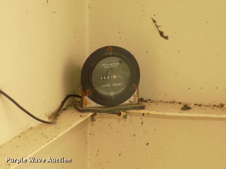 image for item DD2799 Elgin White Wing T street sweeper