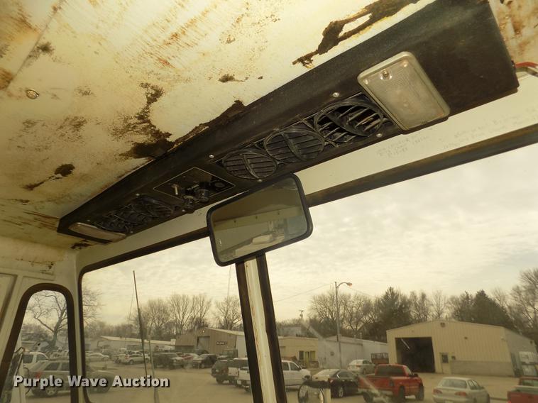 image for item DD2799 Elgin White Wing T street sweeper